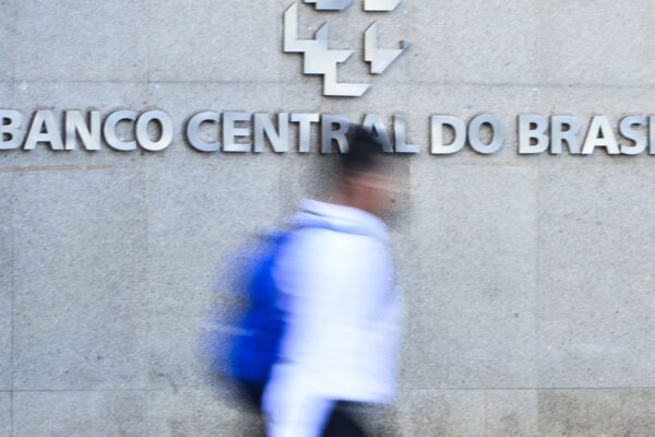 Banco Central prevê crescimento de 2% para o PIB em 2026
